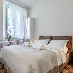 https://central-station-isola-design-district.italymilanhotels.net